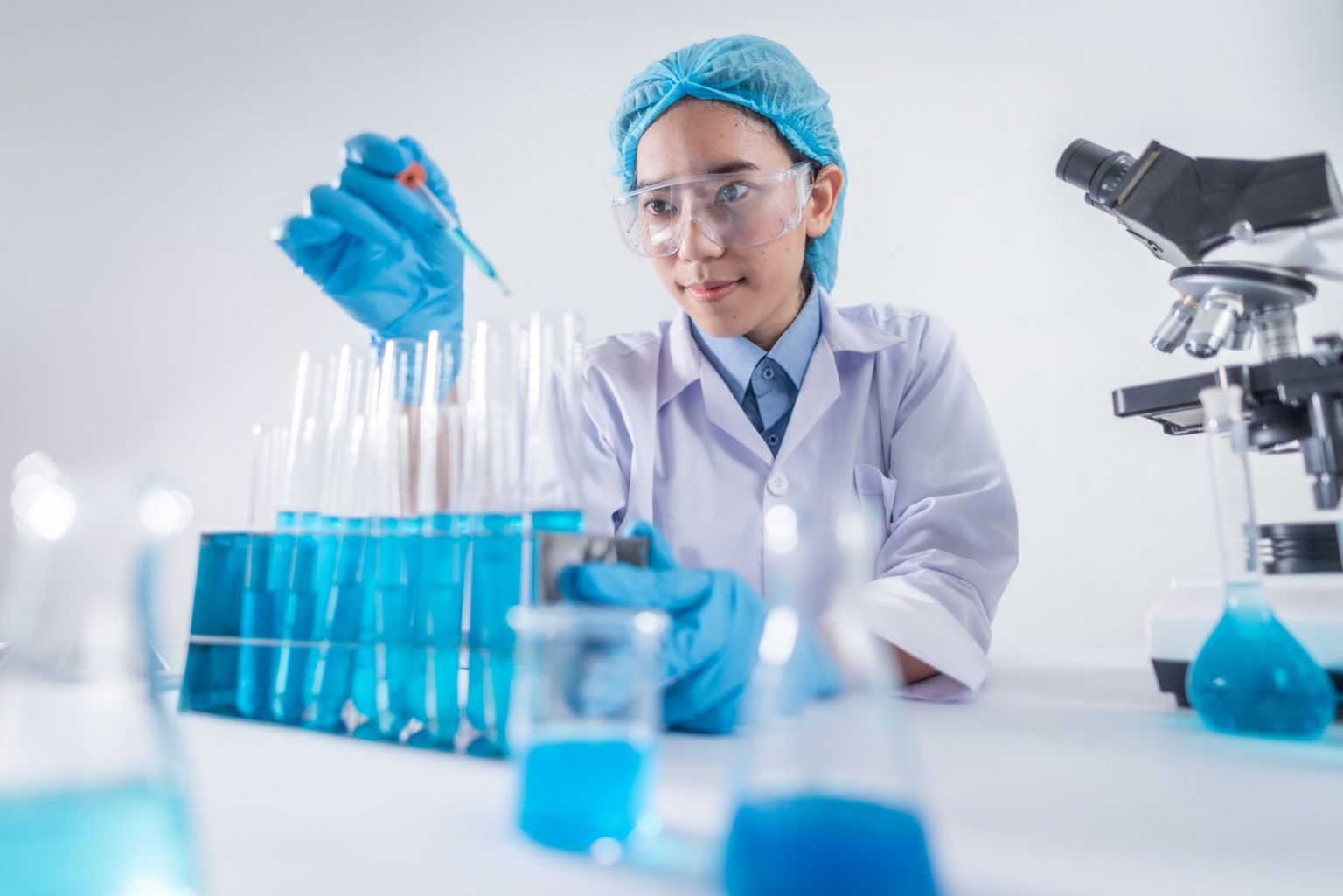10 Highest Paying Chemistry Jobs to Consider 2025