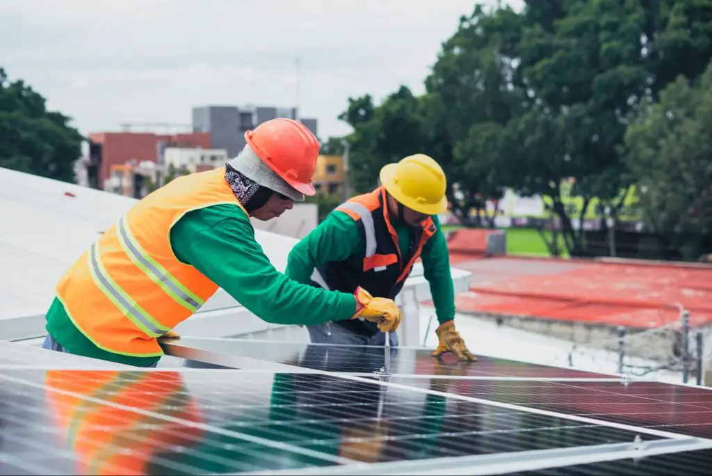 Highest Paying Energy Jobs : Credits: Pexels