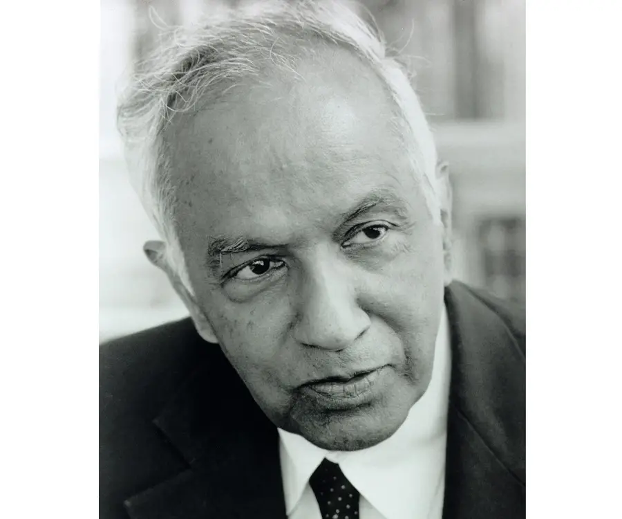 Famous Indian Scientists : Credits: The Famous People