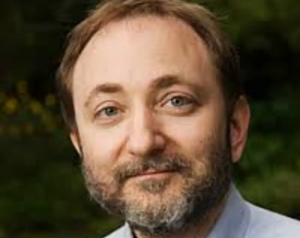 Famous Genetics Scientists : Credits: Wikipedia