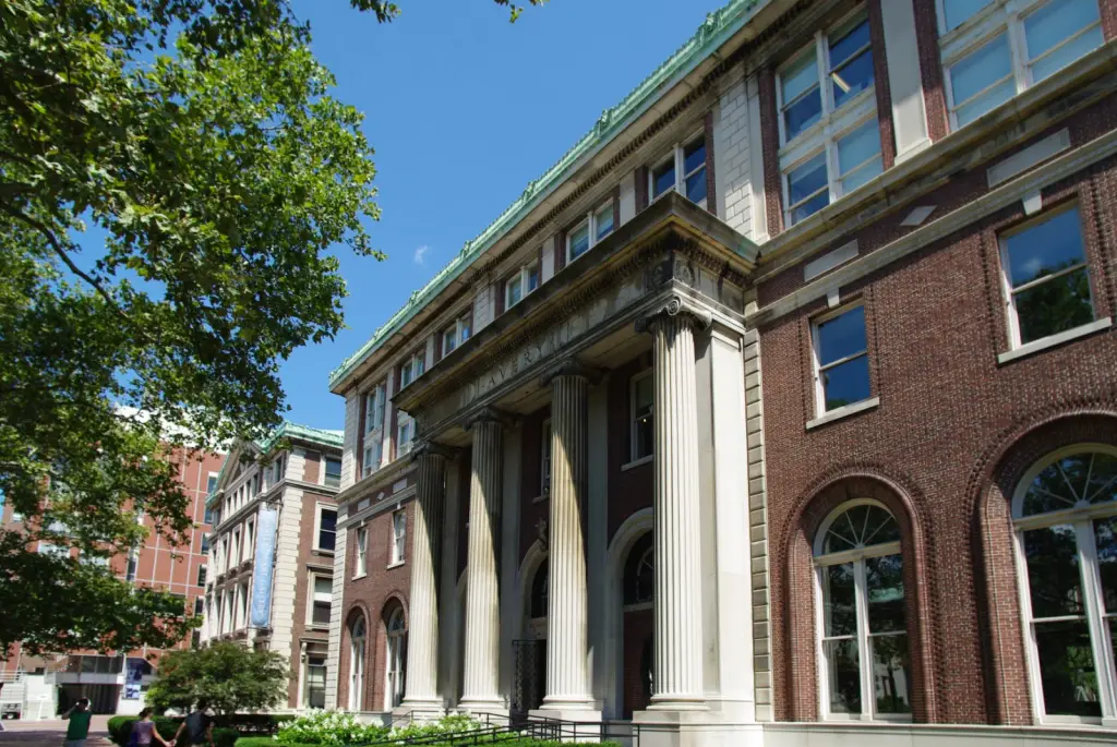 Best Schools For Economics in the US : Credits:  Columbia University