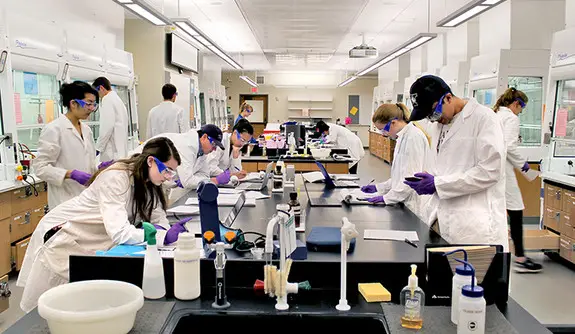 Best Microbiology Schools : Credits: Yale News