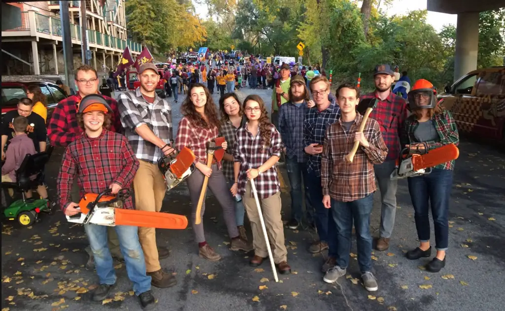 Best Forestry Schools : Credits: University of Minnesota Forestry Club