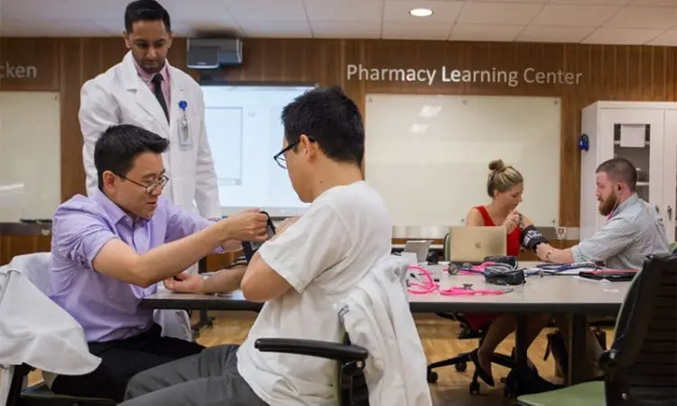 Best Pharmaceutical Sciences Schools : Credits: UW School of Pharmacy