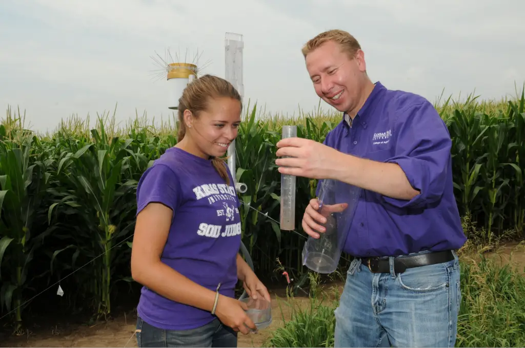 Best Schools For Soil Sciences : Credits: Kansas State University