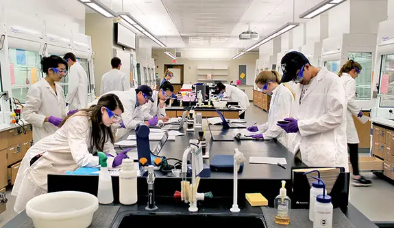 Best Biochemistry Schools : Yale University