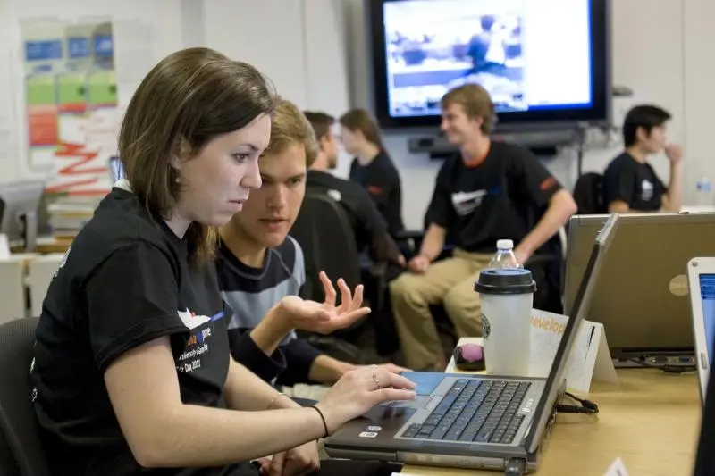 Best Information Technology Schools : Credits: University of Virginia